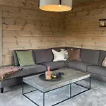 3 Bedroom Beautiful In Lesjaverk Hébergement de vacances Bjorli