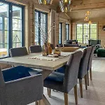 3 Bedroom Beautiful In Lesjaverk