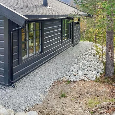 3 Bedroom Beautiful In Lesje Verk