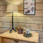 3 Bedroom Beautiful In Lesjaverk بيت للعطل